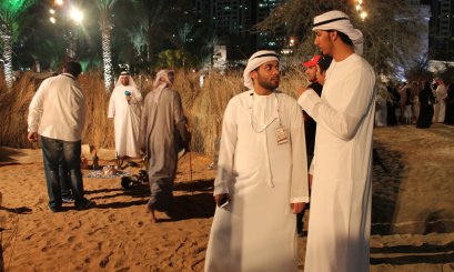 مشاركة طلاب جامعة العين كسفراء لمهرجان قصر الحصن