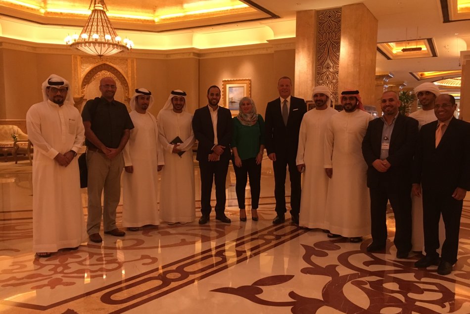 AAU organizes a scientific visit to attend a workshop about (MIS) in the Emirates Palace 