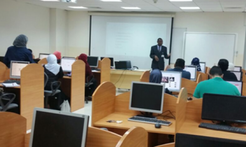 مكتبة خليفة تنظم ورشة عمل عن مهارات البحث وإدارة البحوث