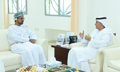 AL Ain University receives Omani Ambassador