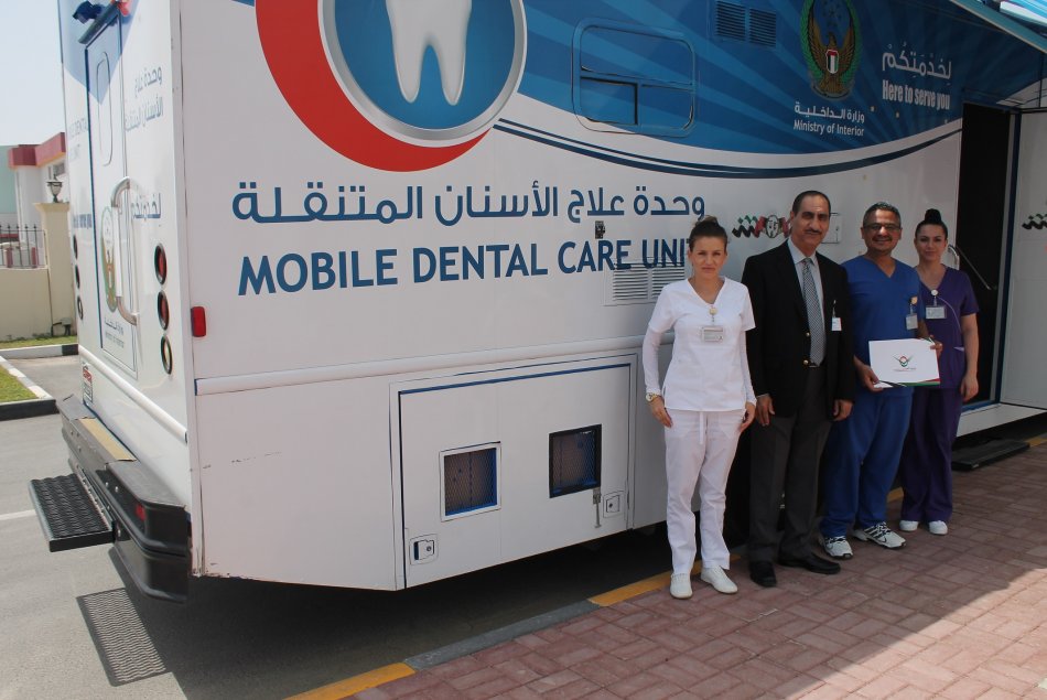 حافلة العيادة المتنقلة للأسنان - مقر أبوظبي