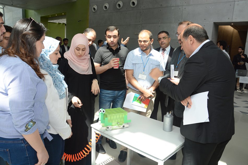 اليوم الطلابي الثاني عشر لل IEEE (فرع الإمارات)