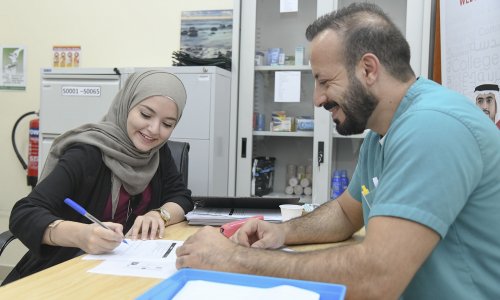 حملة تطعيم مجانية ضد الانفلونزا الموسمية في جامعة العين