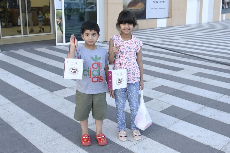 Distribution of Iftar Meals - Al Ain Campus