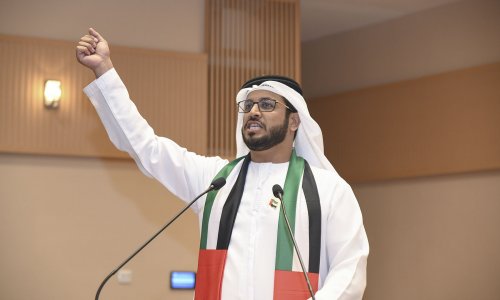 جامعة العين تعزز قيم الولاء في اليوم الوطني 48