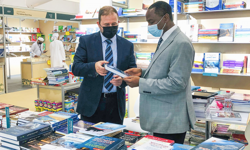 AAU enriches its library with the latest publications from Al Ain Book Fair