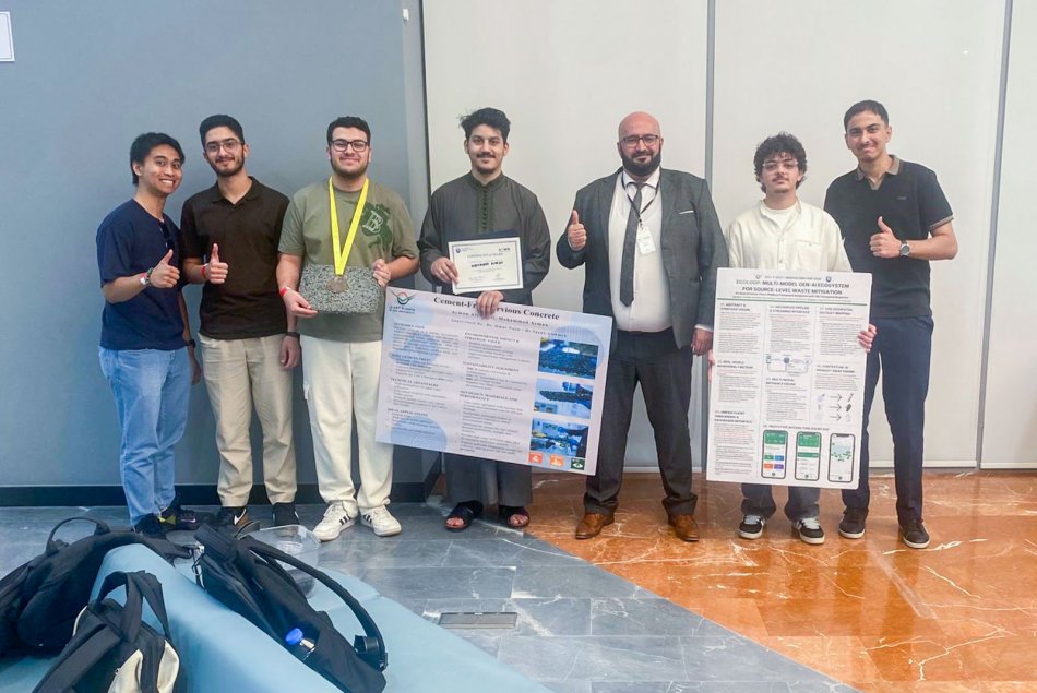 طلبة الهندسة المدنية يحصدون المركز الثالث في الابتكار الهندسي