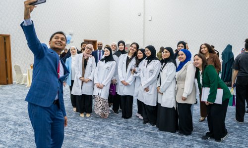 جامعة العين تحتفي باليوم العالمي للصيادلة 2026
